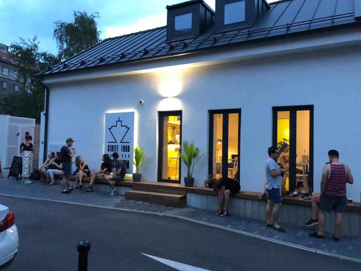Street Food Possonium Apartments Bratislava Eksteriør bilde